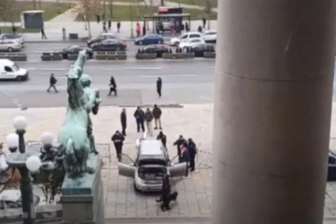 OGLASIO SE I MUP: Evo šta je ZVANIČNO saopšteno o haosu ispred srpskog parlamenta!