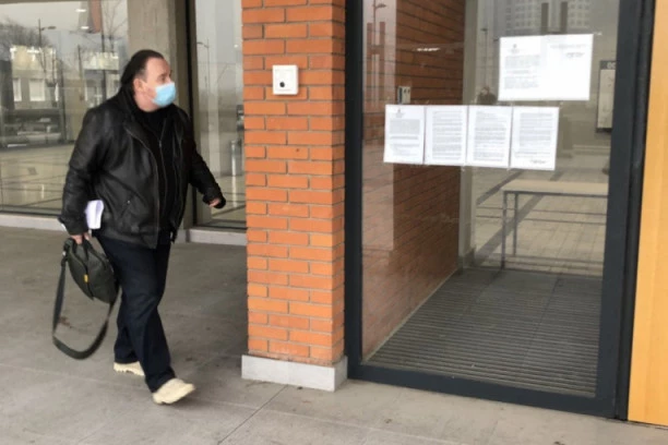 POŠAO SAM S NJIM ZBOG 1.500 DINARA: Poznati glumac Bane Vidaković demantuje priču svog dilera, tvrdi da je sve laž!