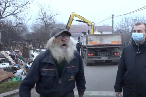 INCIDENT U OBRENOVCU: Pretio da će se zapaliti, ako mu uklone DEPONIJU!