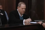 ŠOK U NJUJORKU: Sud poništio presudu HARVIJU VAJNSTAJNU za silovanje!