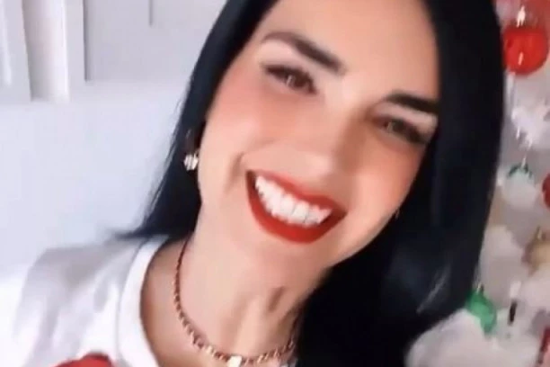 (FOTO) SRBIJA JE OBOŽAVALA OVU GLUMICU! Odgajila ju je bivša PROSTITUTKA, preuzela je porodični posao i zaljubila se u BUNTOVNIKA!