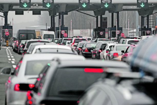 SPREMITE ČELIČNE ŽIVCE! Očekuju se gužve svuda zbog predstojećih praznika!