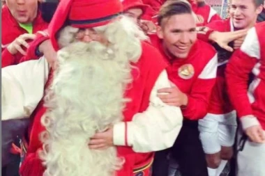 KAKAV KRALJ: Deda Mraz OSNOVAO FUDBALSKI KLUB!