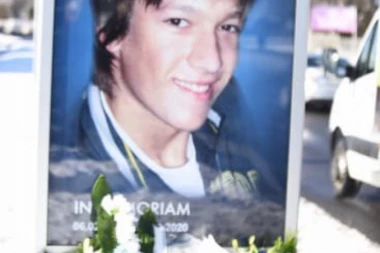 POTRESNA ISPOVEST: Ovo su reči neutešne MAJKE, čiji je SIN(16) pretučen NA SMRT!