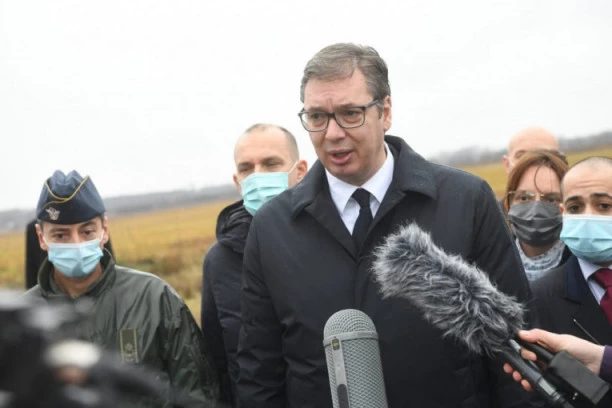 (FOTO) VUČIĆ NA HILANDARU: Nemoguće je objasniti šta osećate na Svetoj gori!