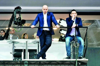 POTRES U REGIONU: Hrvat zabio NOŽ u LEĐA Srbinu!