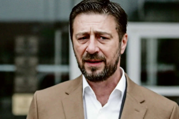 DEKSTER ORGANIZOVAO UBISTVO MIŠE OGNJANOVIĆA? Pripadnici kavačkog klana počeli da iznose prljav veš kako bi se spasli!