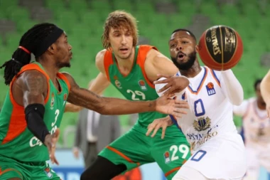 VANZEMALJSKA PARTIJA PULENA: Mornar SRUŠIO Cedevita Olimpiju!