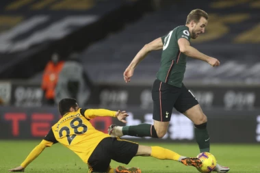 MURINJOV AUTOBUS PONOVO NIJE IZDRŽAO: Totenhem poveo na startu, pa se skroz povukao i na kraju ostao bez pobede!