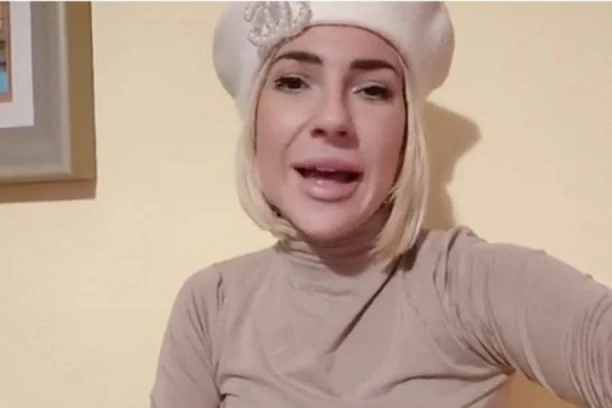 (VIDEO) ZVEZDA JE ROĐENA! Jovana Jeremić u zanosu peva EMININ hit, društvene mreže gore!