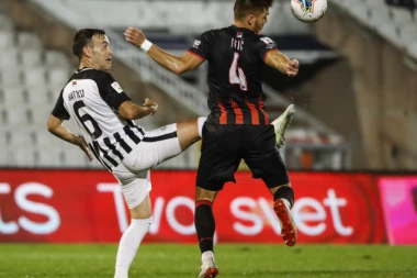 ŠOKANTAN RASKID UGOVORA: Vezista uzeo ISPISNICU i OTIŠAO!