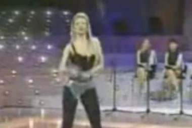 OTKRIVENO KARLEUŠINO PRAVO IME: "Ovaj deminutiv nikako ne ide uz OVOLIKU ŽENU!"