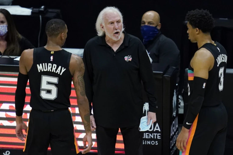 UŽAS U NBA: Čovek upucan posle utakmice! (FOTO)