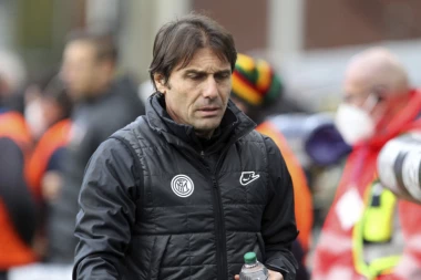 ITALIJAN BEZ DLAKE NA JEZIKU: Konte OPLEO po Tuhelu!