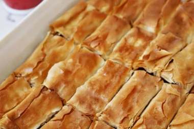Recept za rolnice sa 4 vrste sira: Slasno i hrskavo zadovoljstvo za celu porodicu!