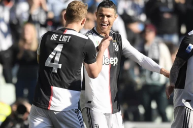 UDARNA VEST U TORINU! Pirlo iznenada ostao bez VAŽNE UZDANICE!