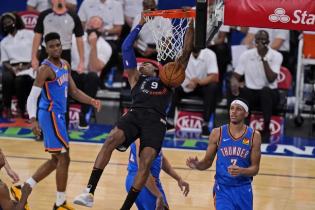 Bjelica očajan u porazu Kingsa, Pokuševski BLJESNUO u pobedi Oklahome, Roketsi pregazili Vučevića i Medžik!