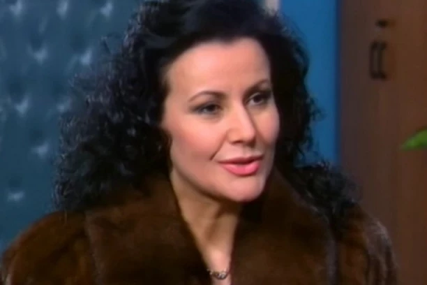 Proslavila je Snežana Savić: Uloga čuvene OPASNICE I ZAVODNICE bila je namenjena ovoj FOLK ZVEDI!