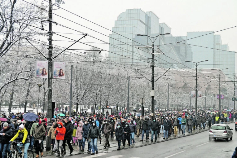PAO VOĐA PROTESTA U BEOGRADU: Priveden Đemšit Arifi iz Prištine!