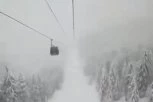 (FOTO,VIDEO) JEDINSTVENO I NEPONOVLJIVO ISKUSTVO! Zlatiborska gondola, NAJDUŽA NA SVETU, konačno proradila! DEVET KILOMETARA NEZABORAVNOG UŽIVANJA!