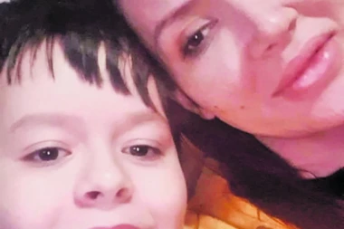 APEL MAJKE DEČAKA STRADALOG U NESREĆI NIŠU: Vozač da odgovara za ubistvo mog sina!