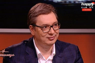 DRŽIM IH U SANDUKU! Vučić se našalio u programu uživo: Volim kiseli kupus više nego bilo kakvo vakcinisanje!