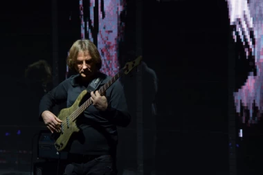 (FOTO, VIDEO) TEŠKA MAŠINERIJA POD NAPONOM: Željko Mitrović ovog puta zadao je opasan udarac!