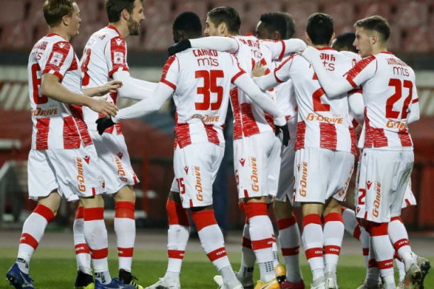 "DELIJE" U TRANSU LUDUJU: Vratio se, putuje sa Zvezdom u Tursku!