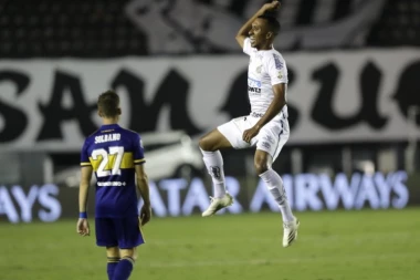 OBRUKALI SU MARADONU: Boka se raspala, Santos ubedljivom pobedom do BRAZILSKOG finala!