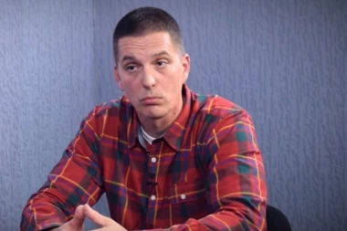 SADA ME SVI ZNAJU ZAHVALJUJUĆI NJEMU: Poznati telohranitelj ponosan na svog sina, a evo šta Vojažev otac kaže o BREKSVICI!