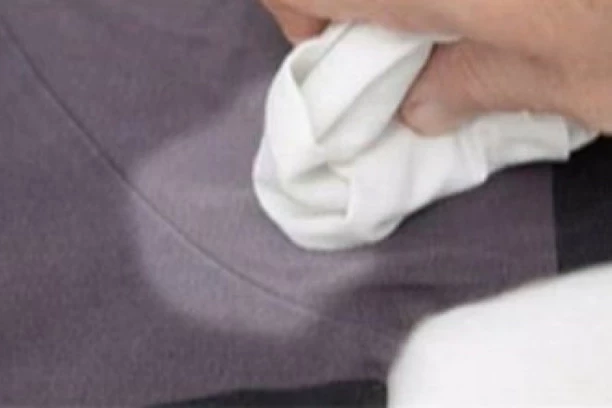 VLAŽNE MARAMICE UVEK TREBA IMATI UZ SEBE, ALI NE SMEJU SE ZA SVE I KORISTITI! Ovo nikad njima ne čistite!