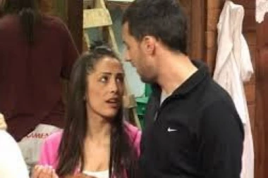 PEVAČICA PROGOVORILA O TURBULENTNOJ VEZI SA KOLEGOM: I dalje ga voli, a ovo ih spaja i dan-danas!