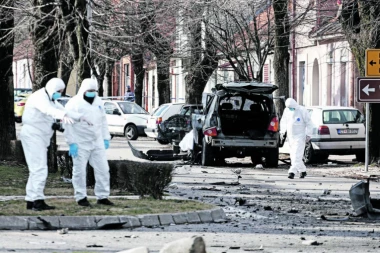 Zaštićeni svedok s Kosova progovorio o "Kavčanima": TRAŽILI DA ZAKOLJEM SVEDOKOVU ŽENU!