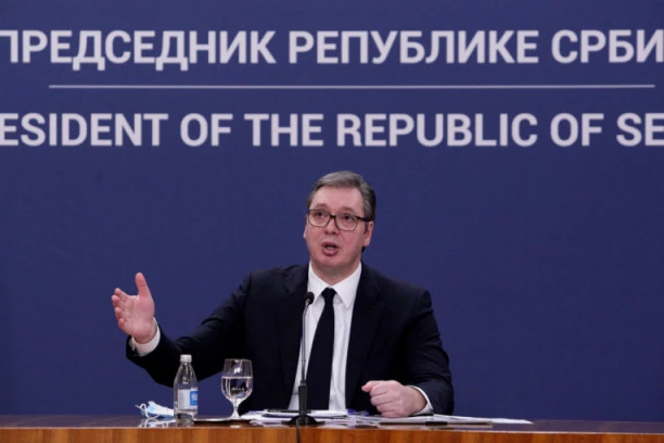 OTKRIVAMO! VELIKA ZAVERA: Članovi SNS spremali prevrat Vučiću!