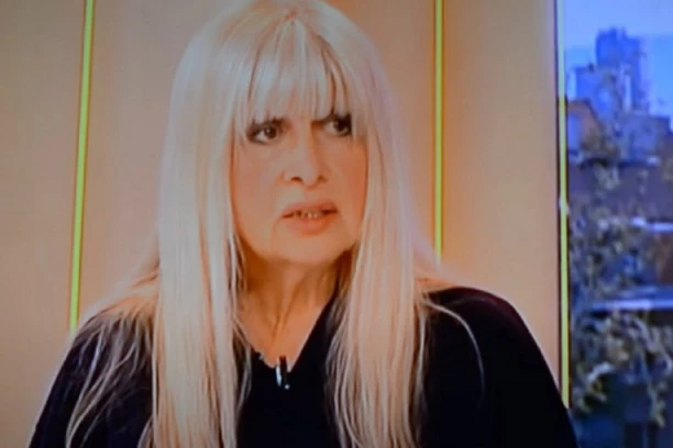 Uvukao me je u katedru i počeo da me pipka: Jelena Tinska potvrdila da je bila žrtva se*sualnog zlostavljanja!