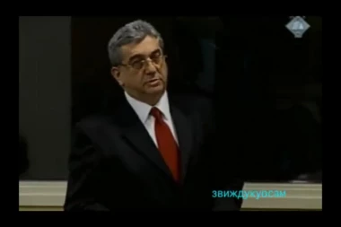 GENERAL SRETEN LUKIĆ PUŠTEN IZ ZATVORA: Iz Ševeningena stigao u Beograd