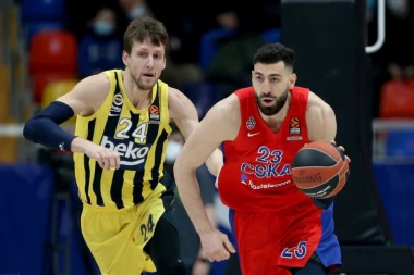 LUDILO LJUBIMCA "GROBARA": Veseli SRUŠIO moćni CSKA, Fener nastavlja da gazi!