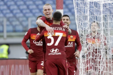 KIŠA GOLOVA U SERIJI A: Pelegrini u nadoknadi SRUŠIO Speciju!