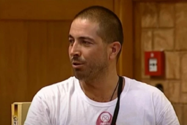 SVI PAMTITE BUREKA IZ VELIKOG BRATA: On više ne izgleda isto, TRANSFORMACIJA VEKA, nakon ovog PRIZORA su svi ZANEMELI! (FOTO)