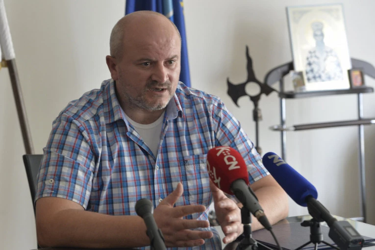 VELJKO MIJAILOVIĆ O LAŽIMA BELIVUKA: Očekivan napad na predsednika, DOK SE ŠTITE NOVE ZVEZDE INSTAGRAMA!