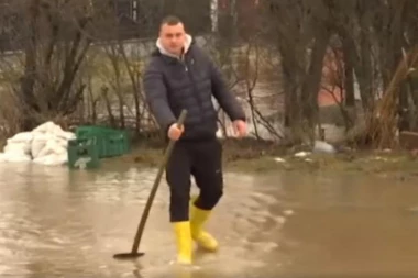 POPLAVE NA KOSOVU OŠTETILE STOTINE KUĆA: Mnoge porodice ostale na ulici