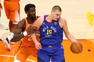 (VIDEO) DENVER JE RAZOČARANJE: Uzalud im strašan Jokić, preti otkaz koji bi ŠOKIRAO NBA!