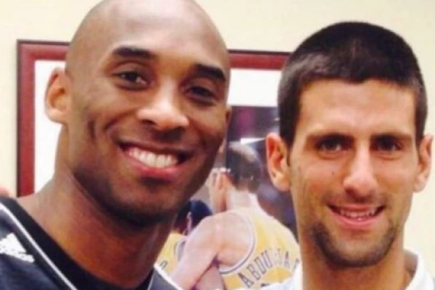 BIO JE NOVAKOV PRIJATELJ, DOBIO OSKARA, SIMPSONOVI MU PREDVIDELI SMRT: Evo koliko bi danas ''crna mamba'' napunila godina!