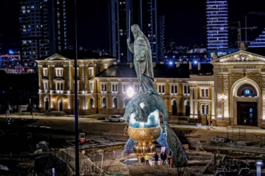 OVO SE NE PROPUŠTA: Koncert najlepših srpskih narodnih pesama na kanalima Arena Channels Group!