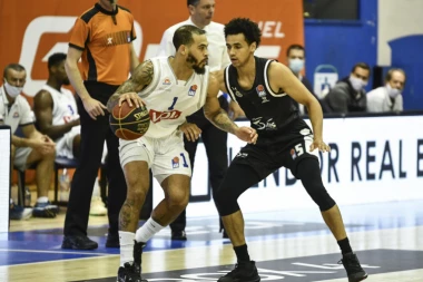 PROMENA TRENERA POSLE PORAZA U EVROKUPU: Poznat i NASLEDNIK - ljubimac "Grobara"!