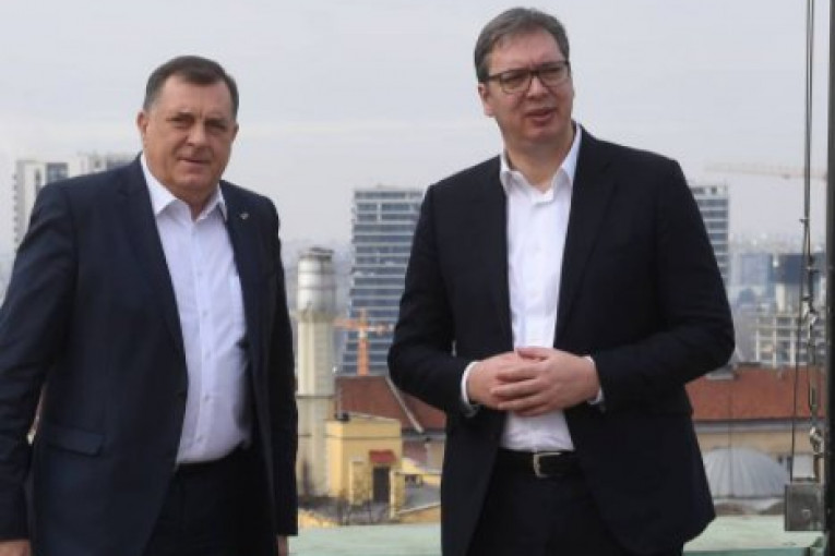 (FOTO) Vučić se sastao sa Dodikom u Predsedništvu Srbije, pa otkrio o čemu su razgovarali!