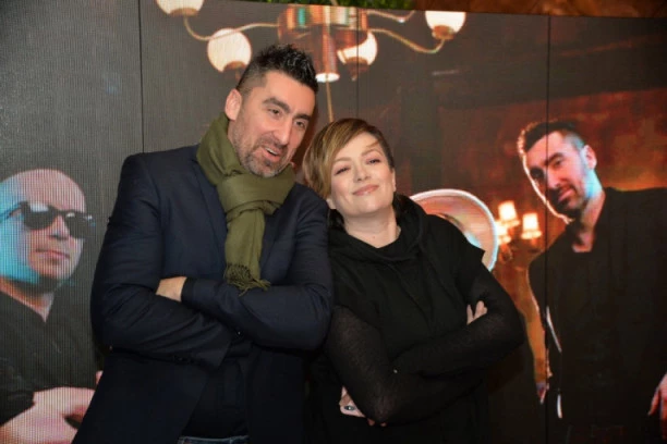 POPULARNI SASTAV NASTUPA U JEKU PANDEMIJE! Negativ pravi koncert usred korone, Ivana poručuje:  Publika neka se grli i ljubi!