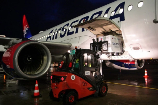 VLADA CRNE GORE NAJAVILA: Ove nedelje još 2.000 vakcina iz Srbije