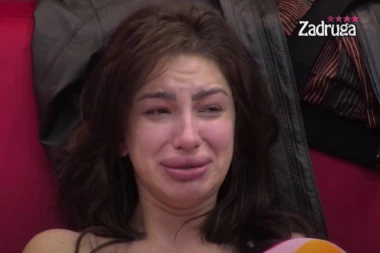 ALEKSANDRA U AGONIJI ZBOG JANJUŠA, PA POMENULA I NJEGOVO VENČANJE SA MAJOM! Zadrugari pokušali da je uteše, ali bezuspešno!