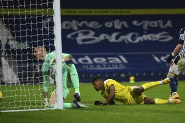 MITAR DOBIO ŠANSU I ISKORISTIO: Fulam podelio plen sa VBA, Siti PREGRMEO Šefild!